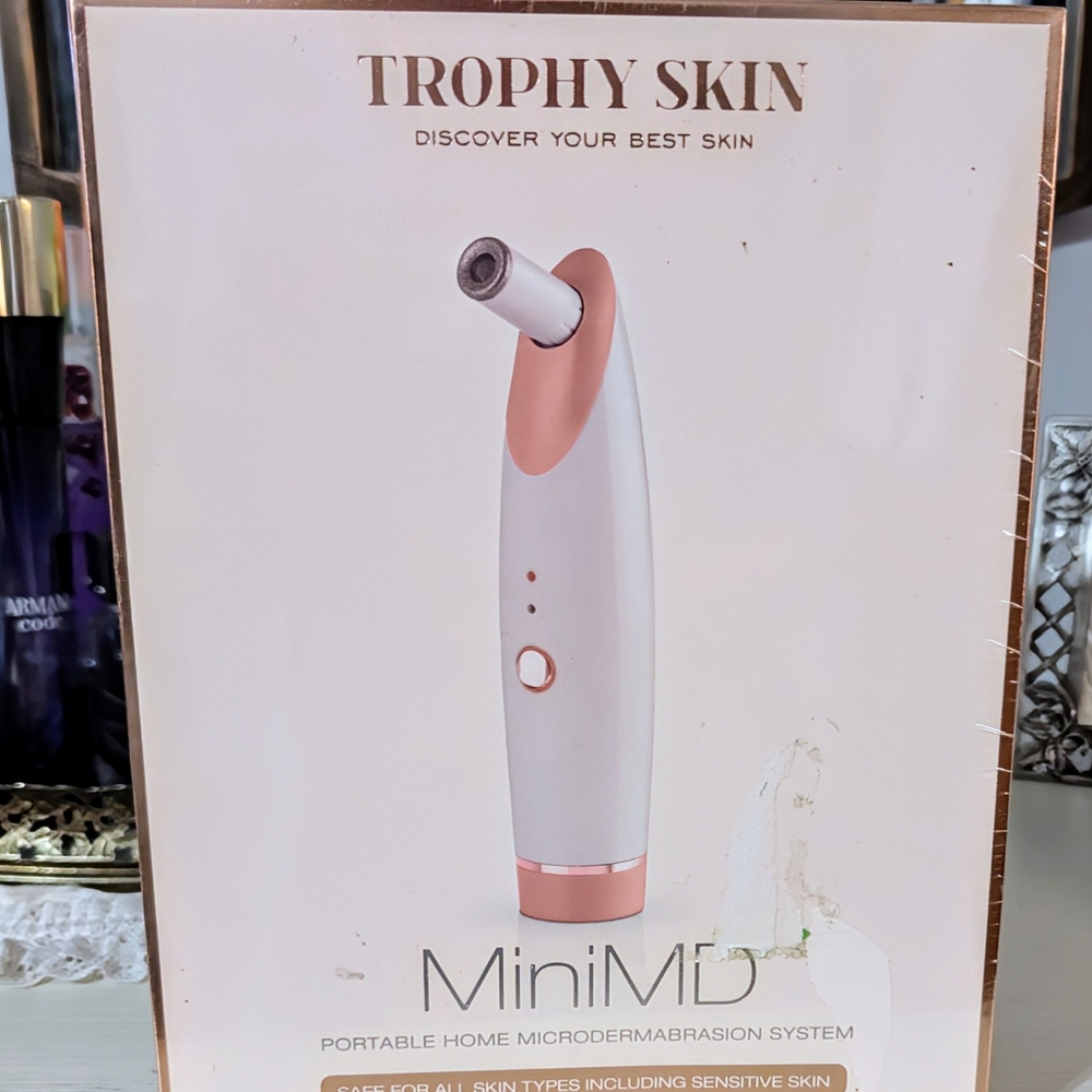 Trophy Skin Portable Microdermabrasion System